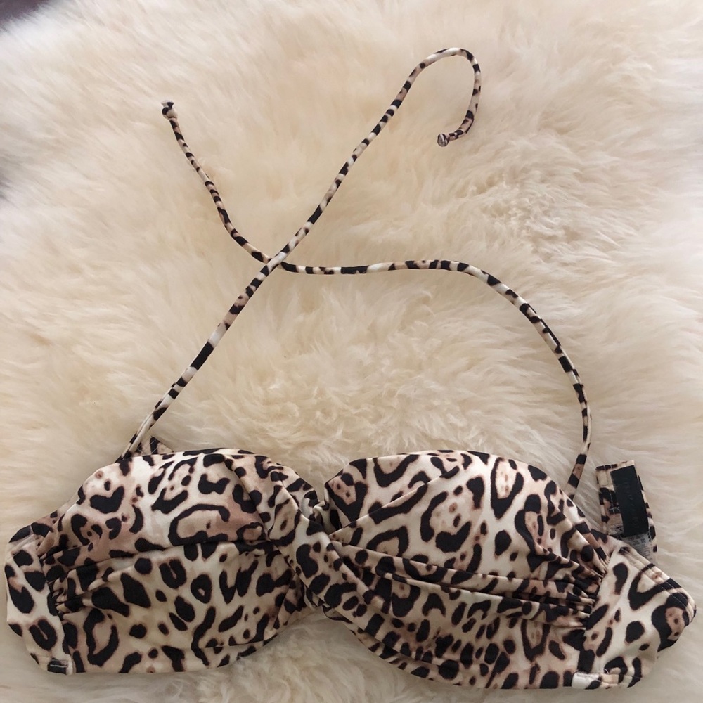 Swimsuit top